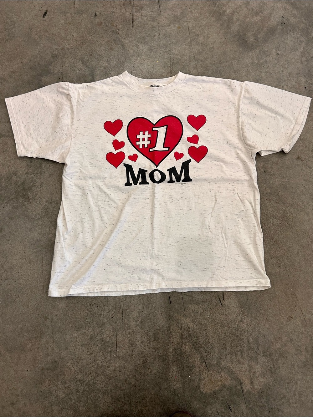 Vintage 90s #1 Mom T Shirt XL Single Stitch Oneita Made USA Heart Graphic